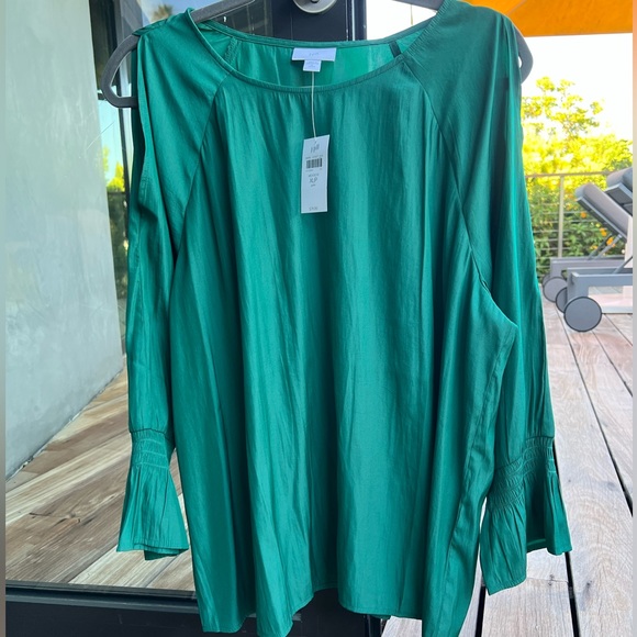 NWT J.Jill Silky Open-Shoulder Meadow Green Smocked Sleeve Blouse XLP - Picture 3 of 12